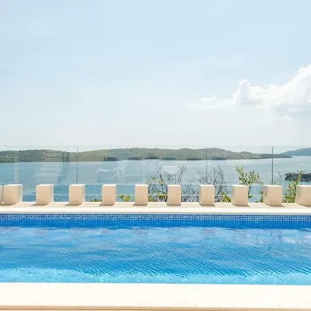 Boris * トロギール