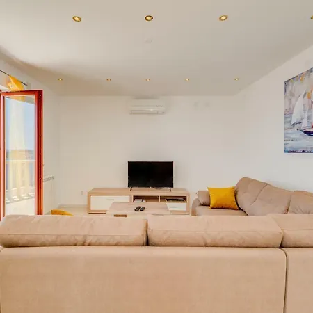 Boris トロギール