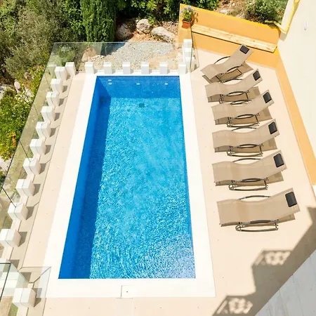 Boris Villa Trogir